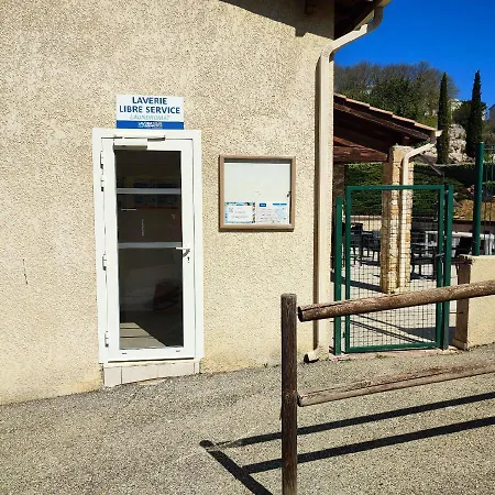 Maison Charmante A Avec Piscine Et Jardin Salavas